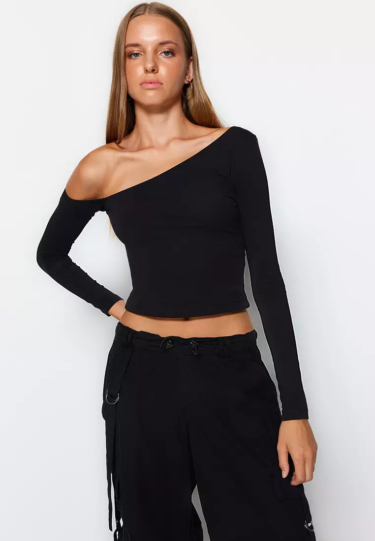 Trendyol Collection Black Crop Top for Women - Picks for Less UAE