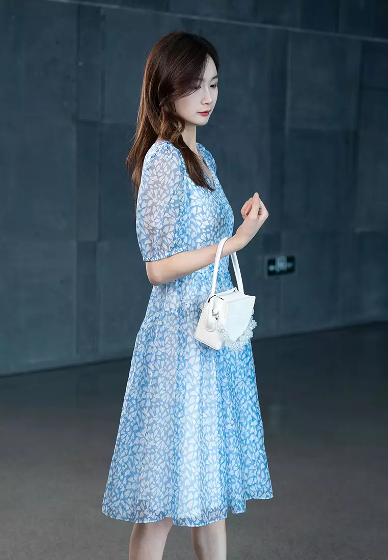 Puff Sleeve V-Neck Floral Dress