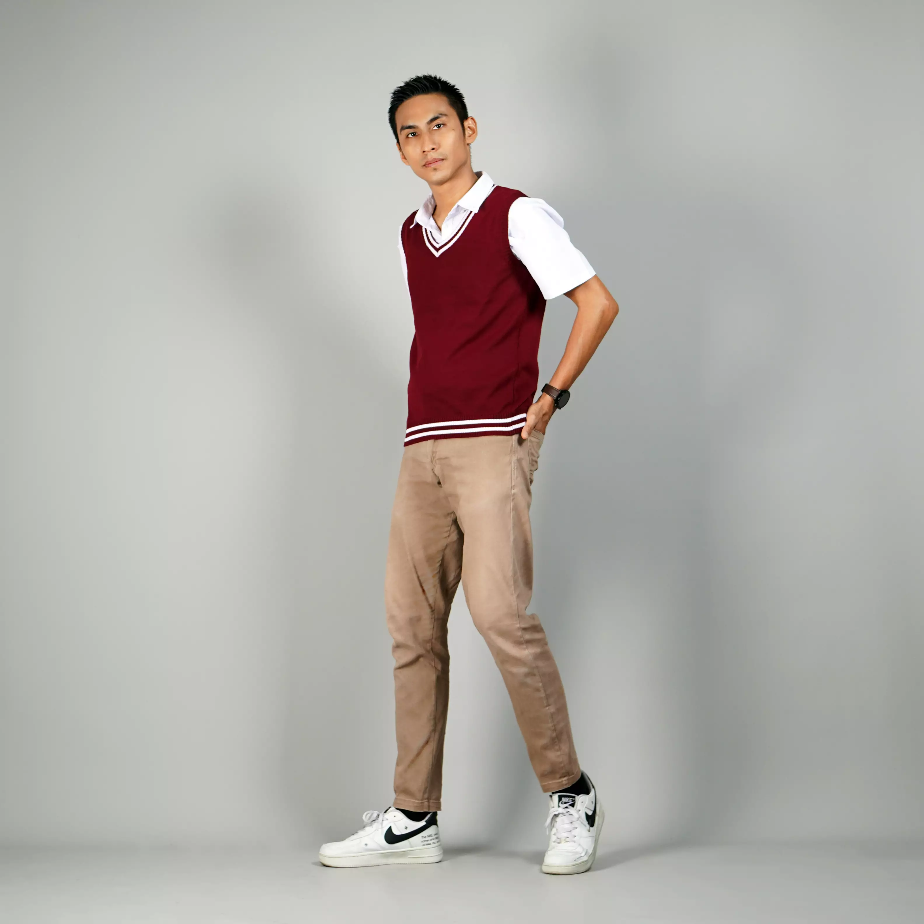 VICKO Rompi Marun List Putih Rompi Seragam SD Rompi Rajut Marun - MARUN