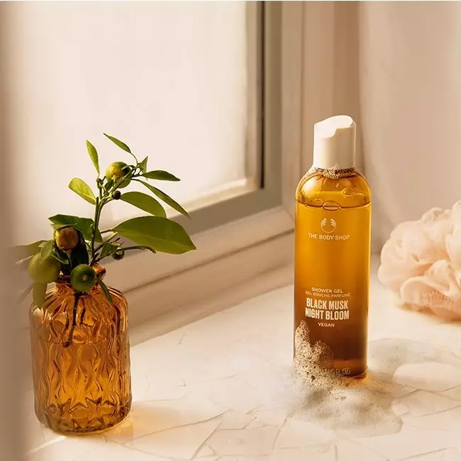 Black Musk Night Bloom Shower Gel 250Ml