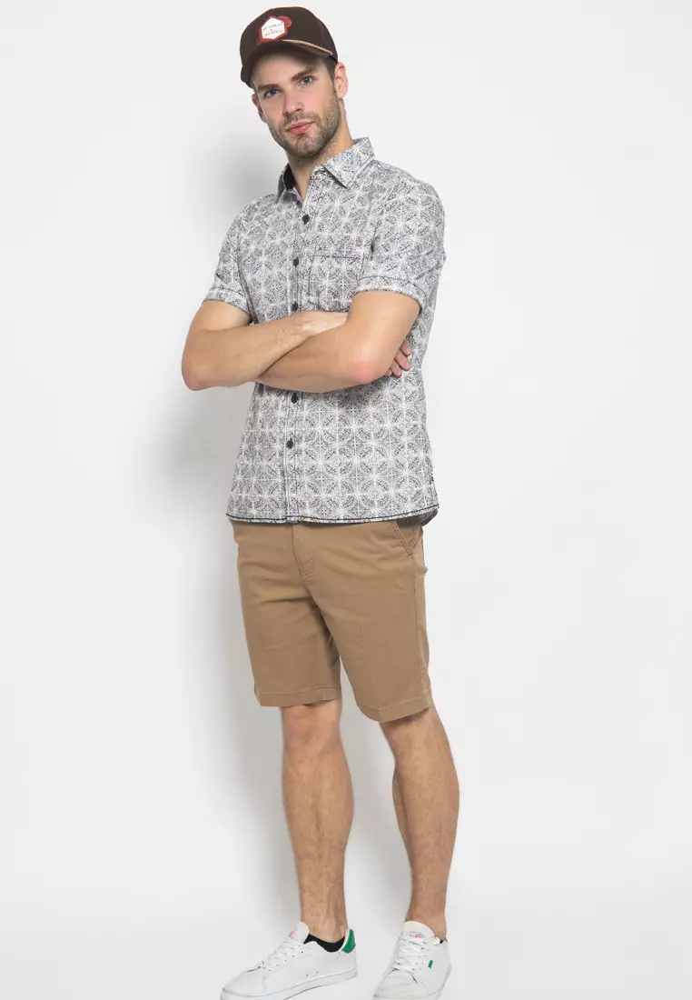 LGS - Kemeja Casual Pria Motif Batik Regular Fit CSH.272.S570.1200.C