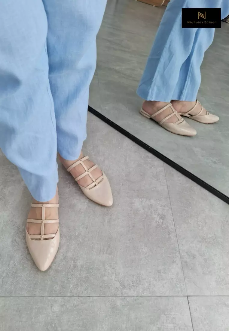 Nicholas Edison Flat Nabila Beige