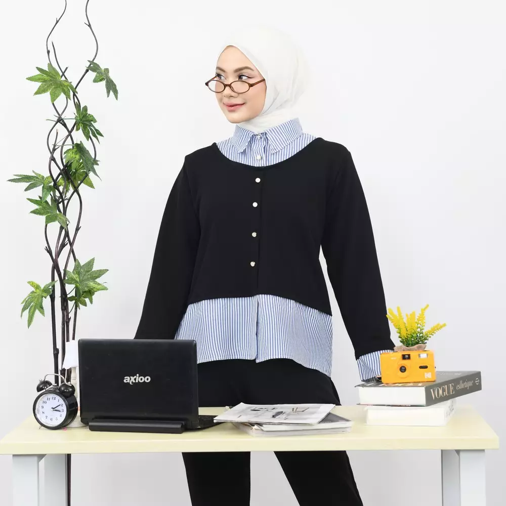 Ity Kemeja Layer Cardi - Black M19621 R16S2