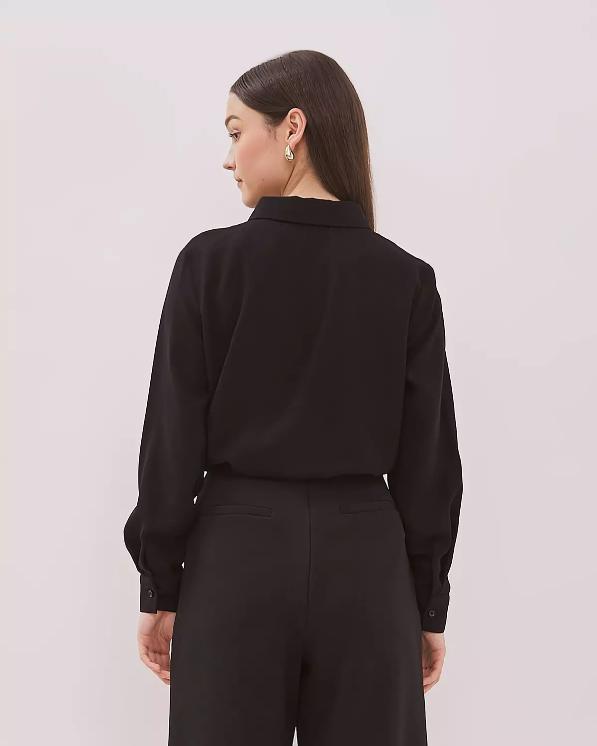 WOMEN'S BLACK LONG SLEEVE SHIRT