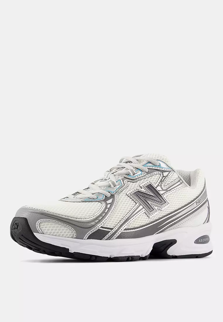 740 Lifestyle Shoes