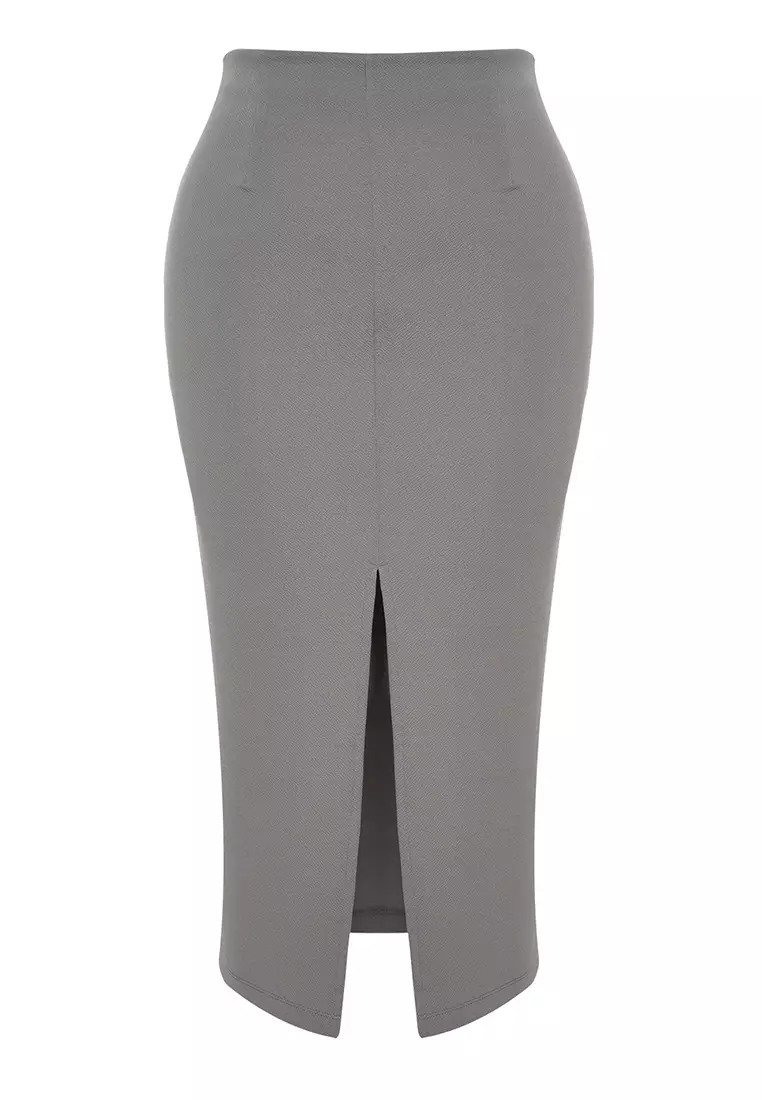 Textured Crepe Knitted Skirt