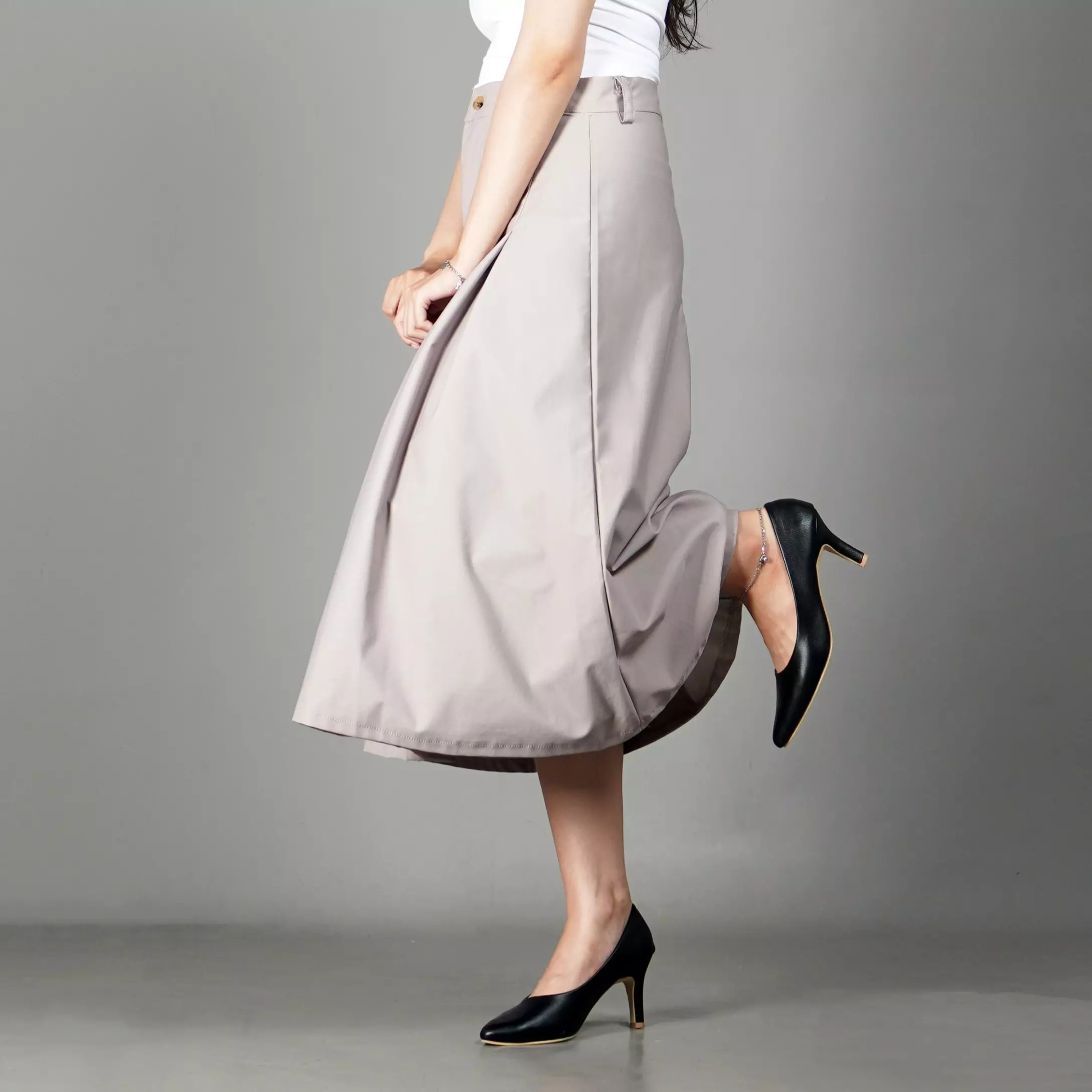 RUBY Pleated Skirt A Line Skirt Rok Lipat Rok 3/4 - BEIGE