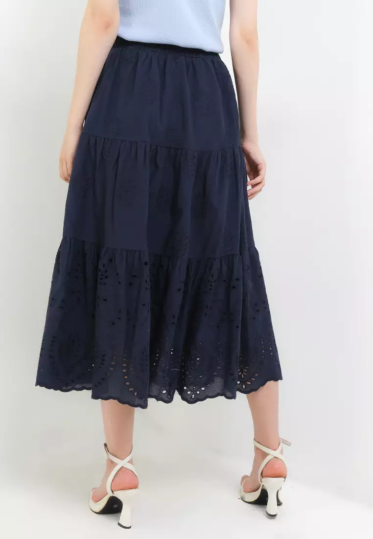 Scallop Hem 3 Tiers Eyelet Midi Skirt