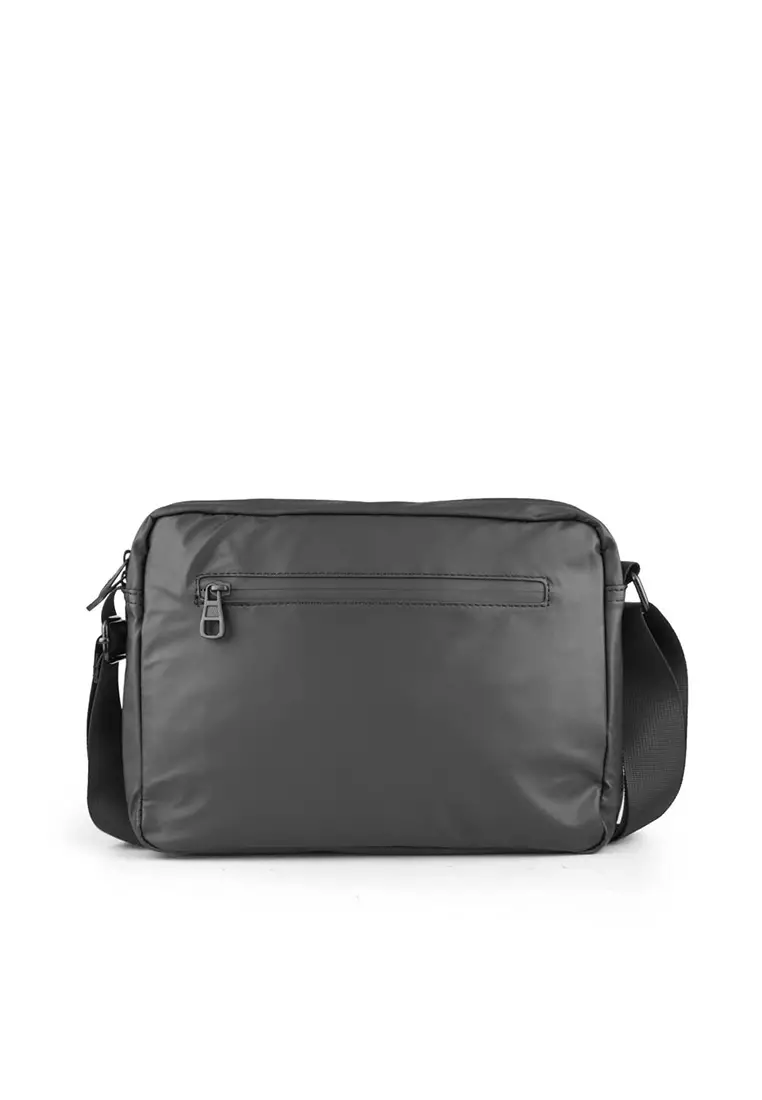 Black nylon messenger online bag