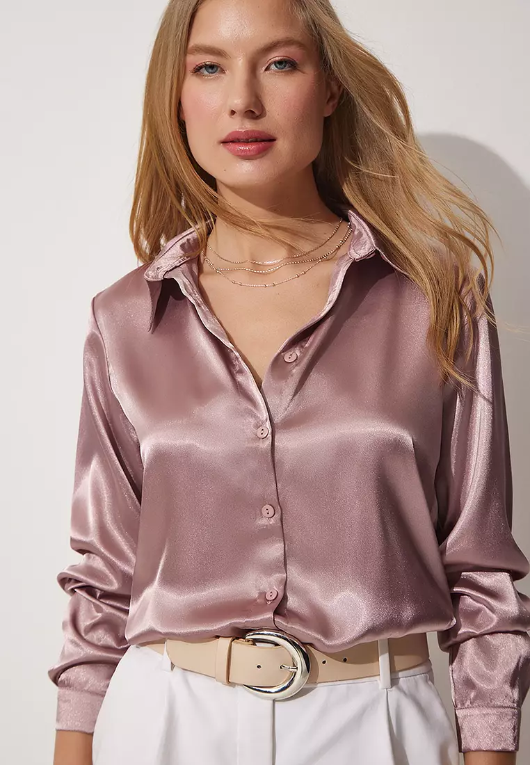 Slightly Flowing Satin Shirt