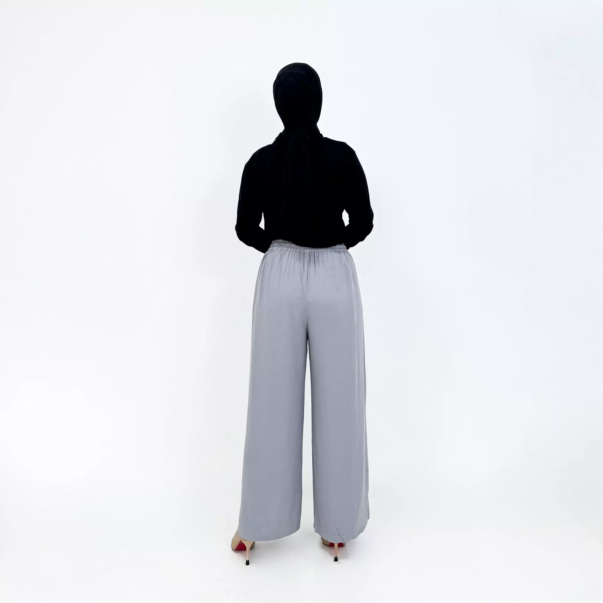 Xojayin va ogil qul jinsiy aloqa video