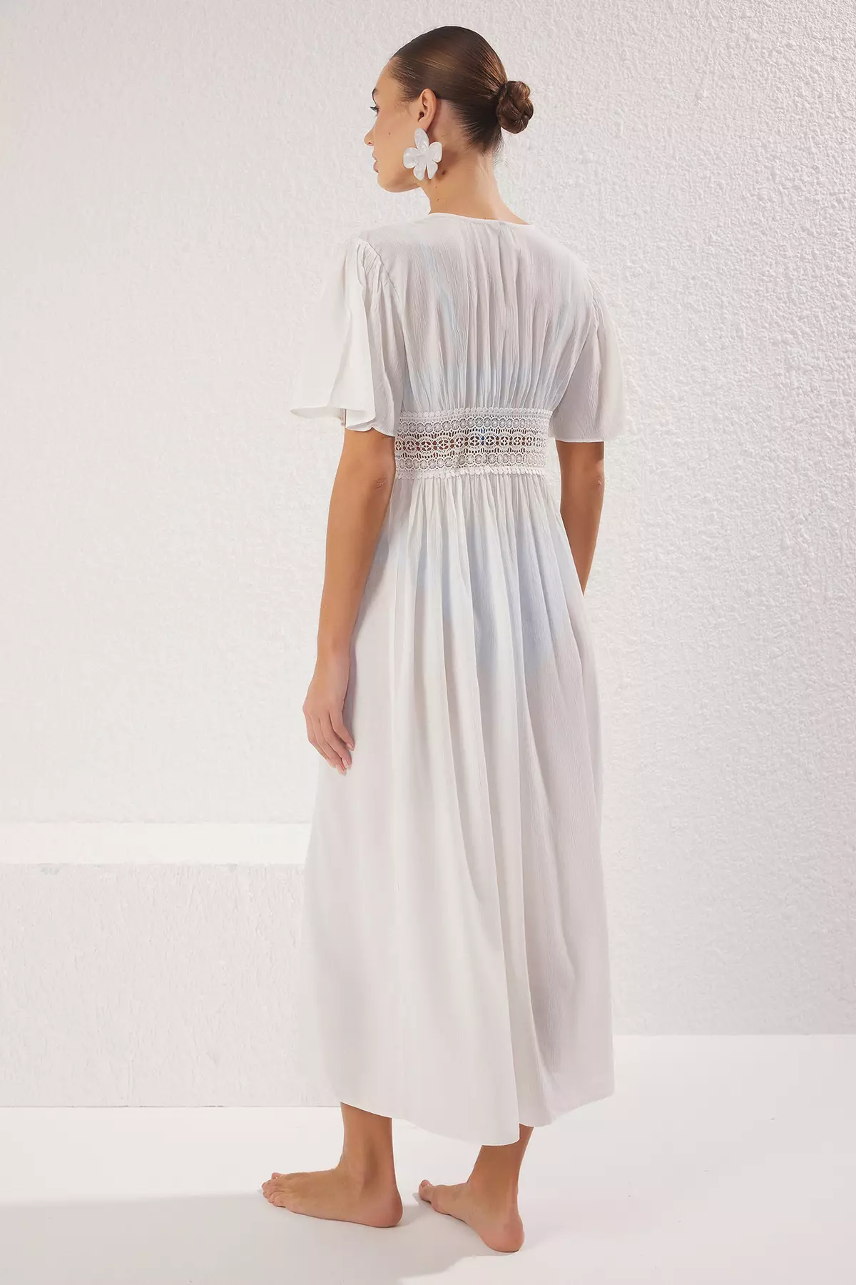 White Maxi Woven Lace Binding Detailed Beach