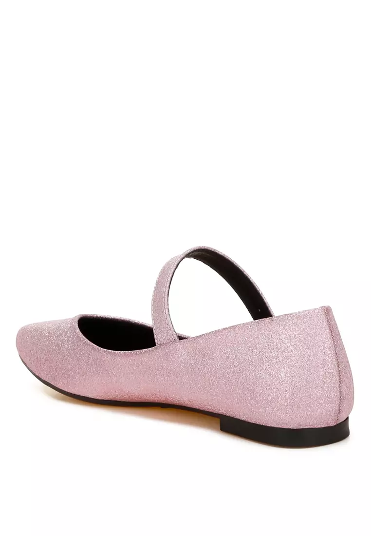 Balerina Gesper Pin Berkilau dalam Warna Merah Muda