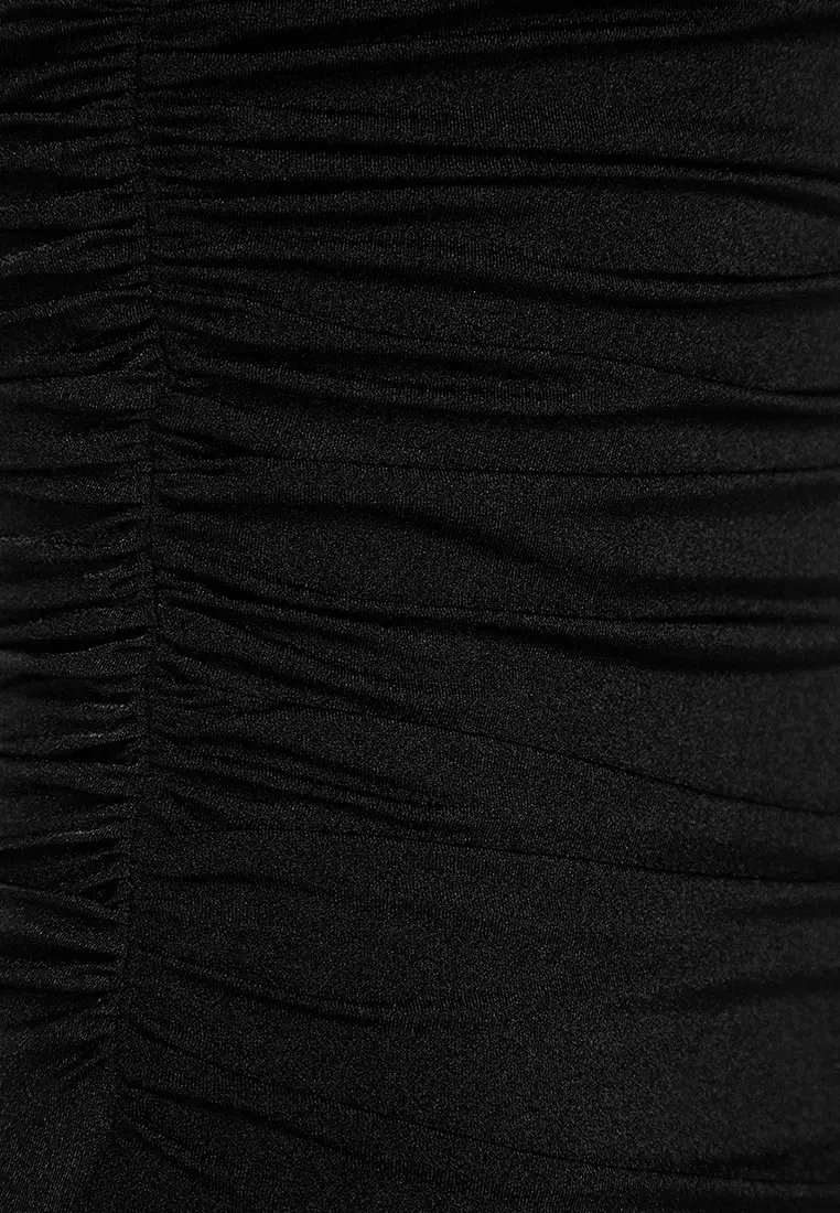 Black V Neck Compression Regular Swimsuit Tbess24Ma00073