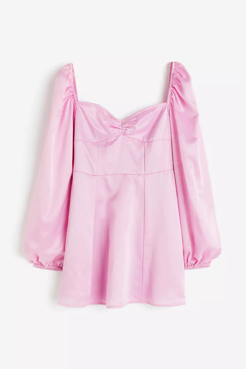 Balloon-sleeved satin dress