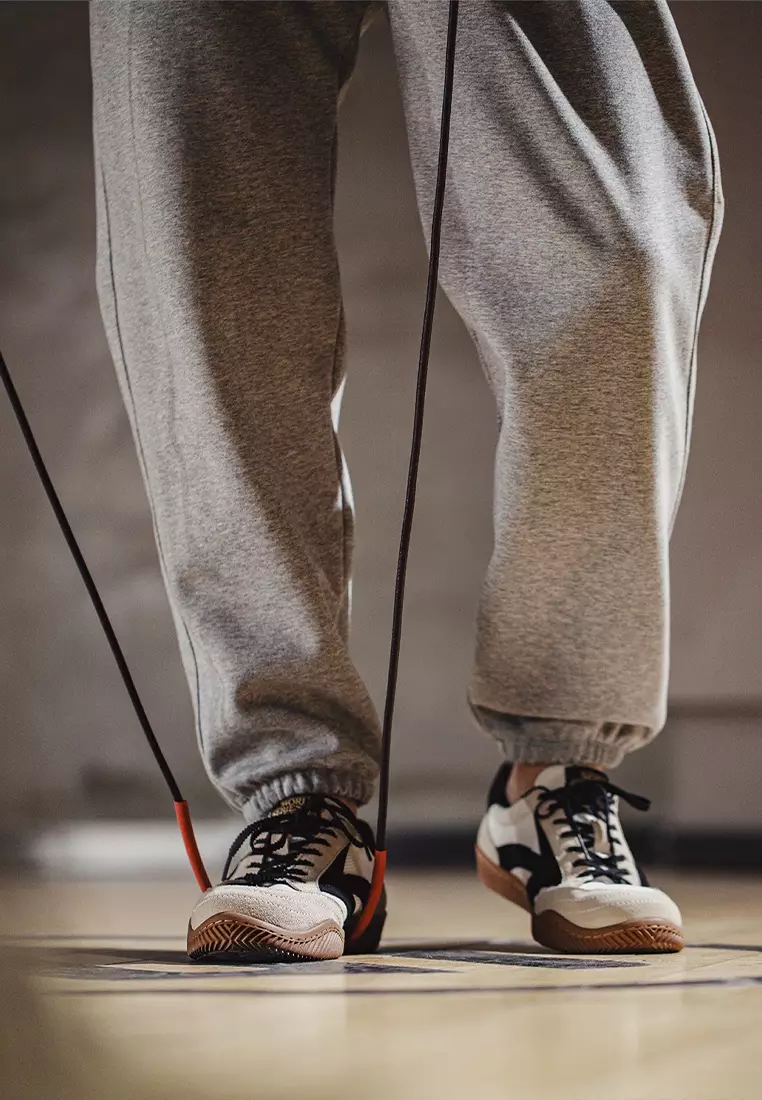 Vintage German Trainer CQ-D2301002