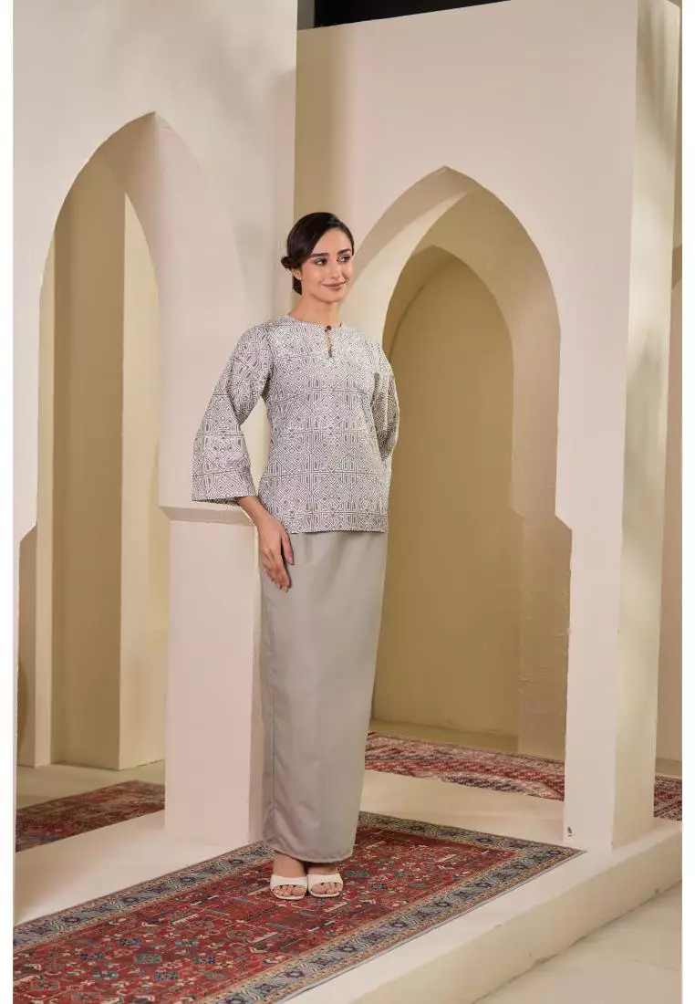 Kurung Kedah Batik Moden