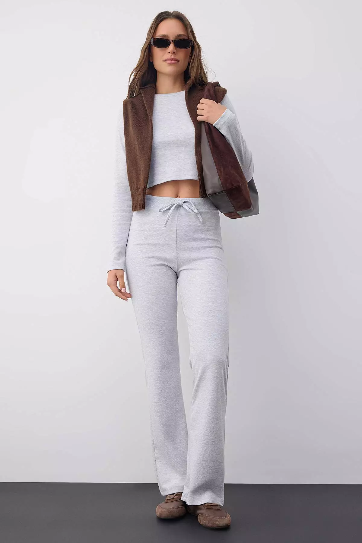 Wardrobe Essentials – Gray Melange Slim/Fits Knitted Top And Bottom Set | Twoaw26Au00008