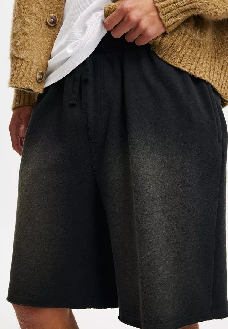 Super Baggy Fleece Shorts