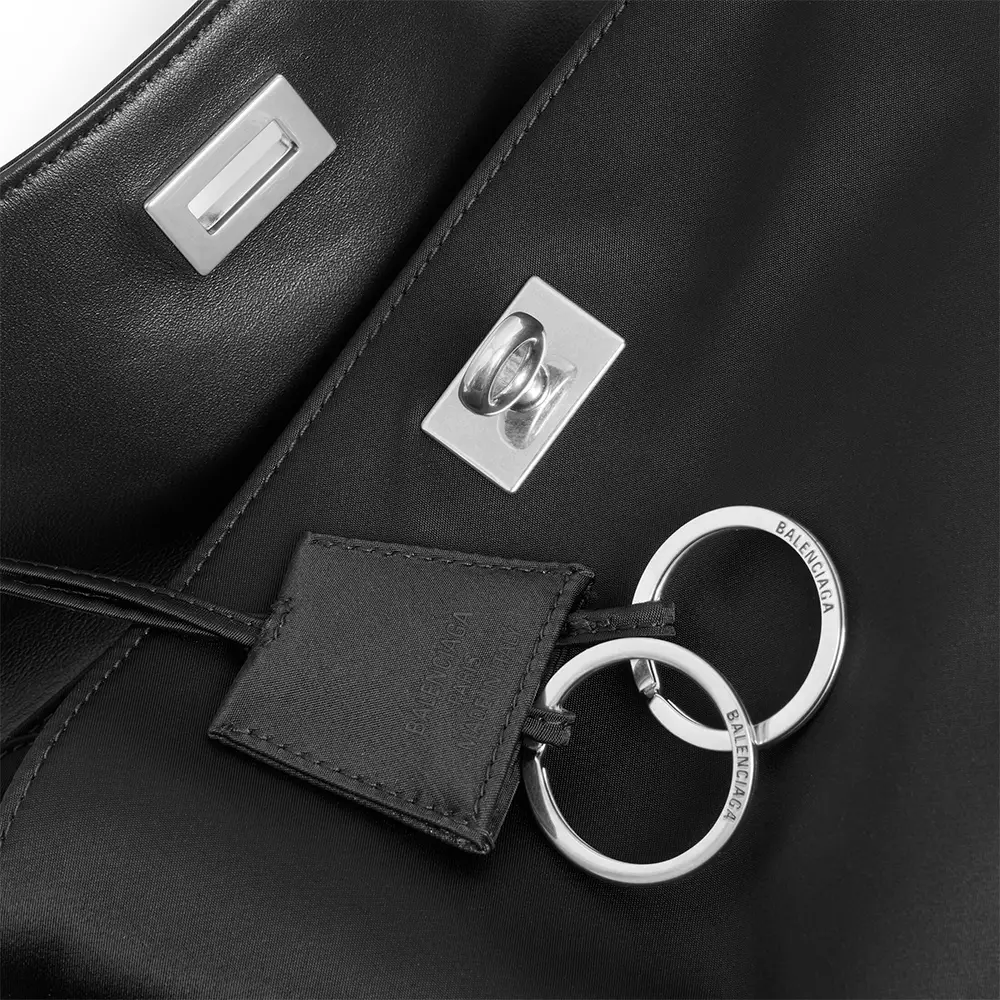 Rodeo Messenger Bag Small in Nylon Black