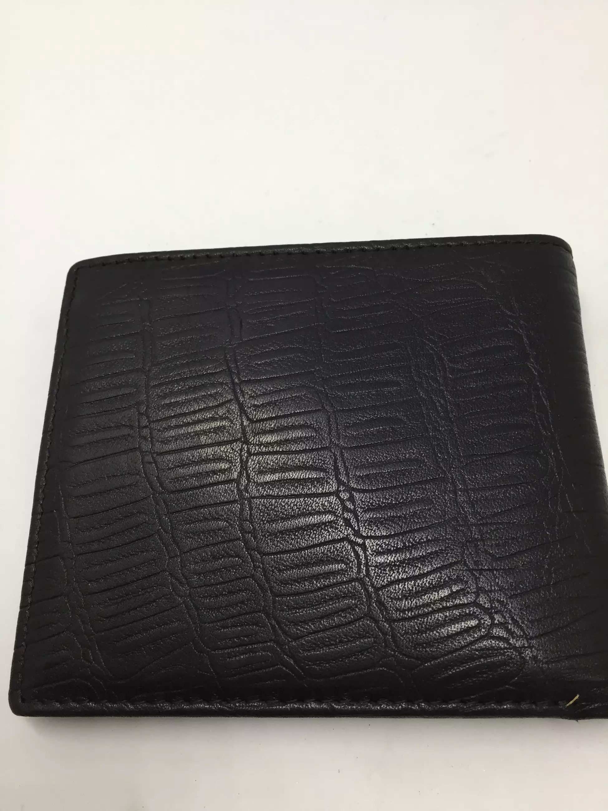 Dompet Decarlo DPT-DC-111CKR-Hitam