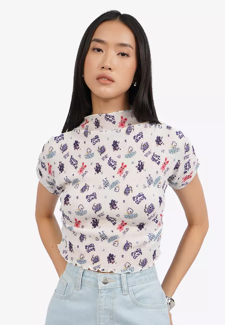 Printed Short Sleeve Pleat Top