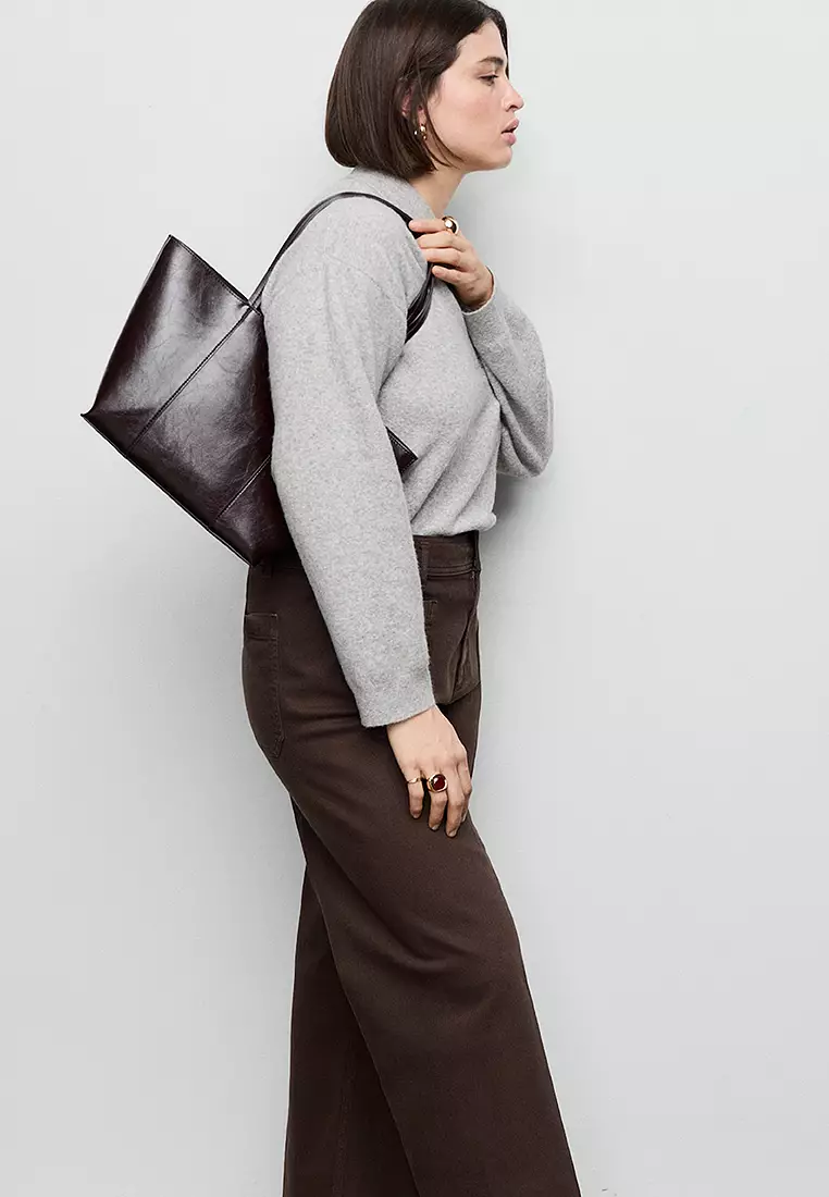 Wide-Leg Jeans With Pockets