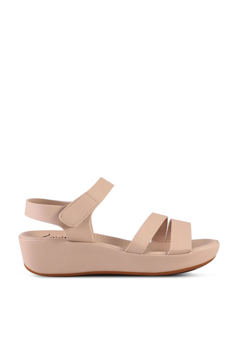 Sling Back Wedges