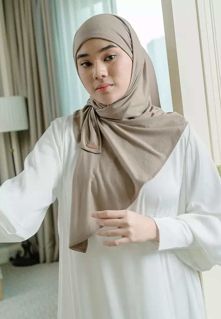 Rayna Instan Square Taupe