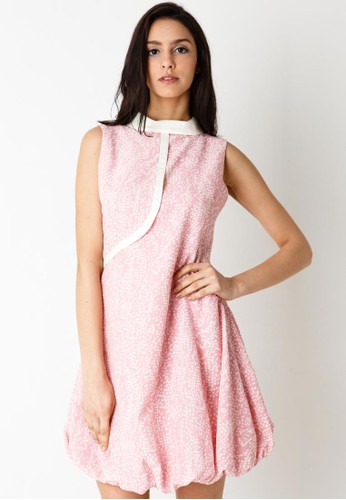 avanda pink dress