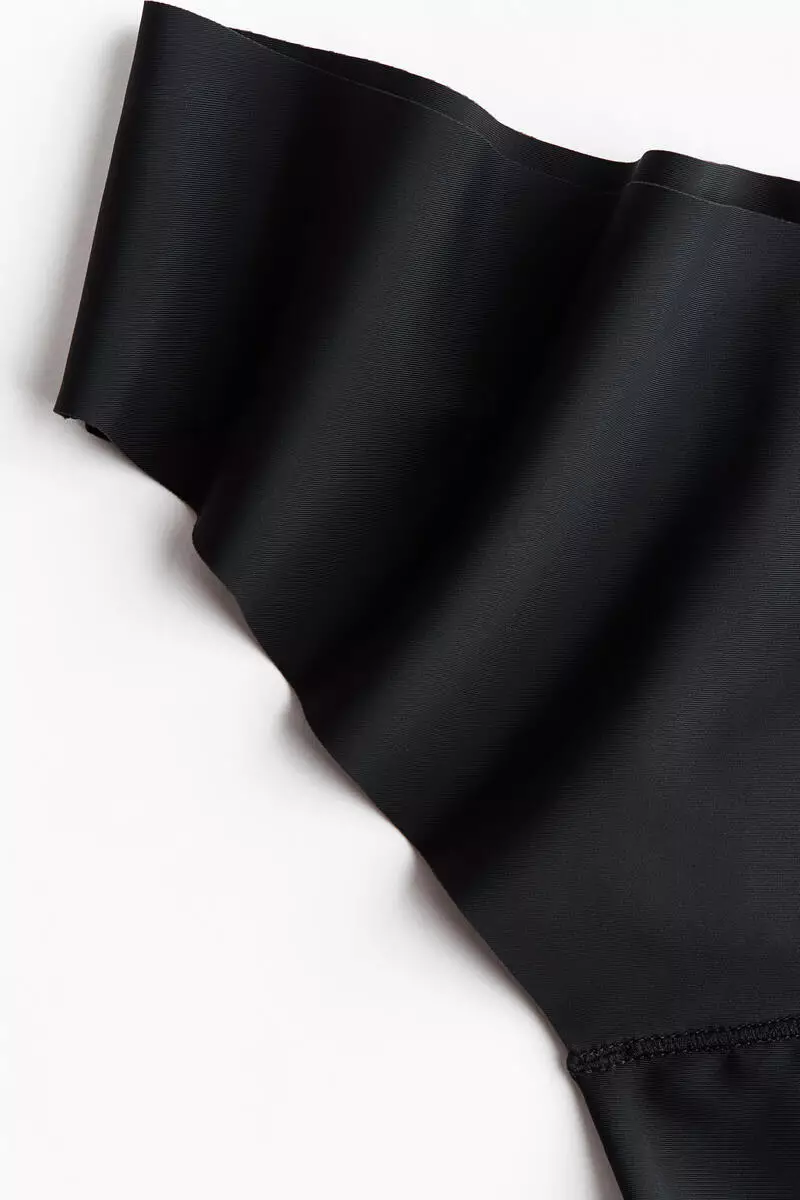 3-pack invisible thong briefs