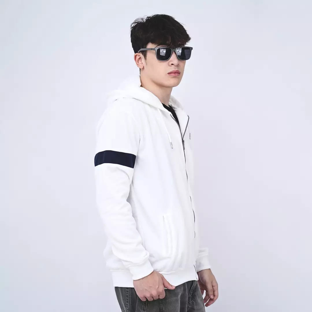 Ryusei Jacket Pria Loyalty CMB White