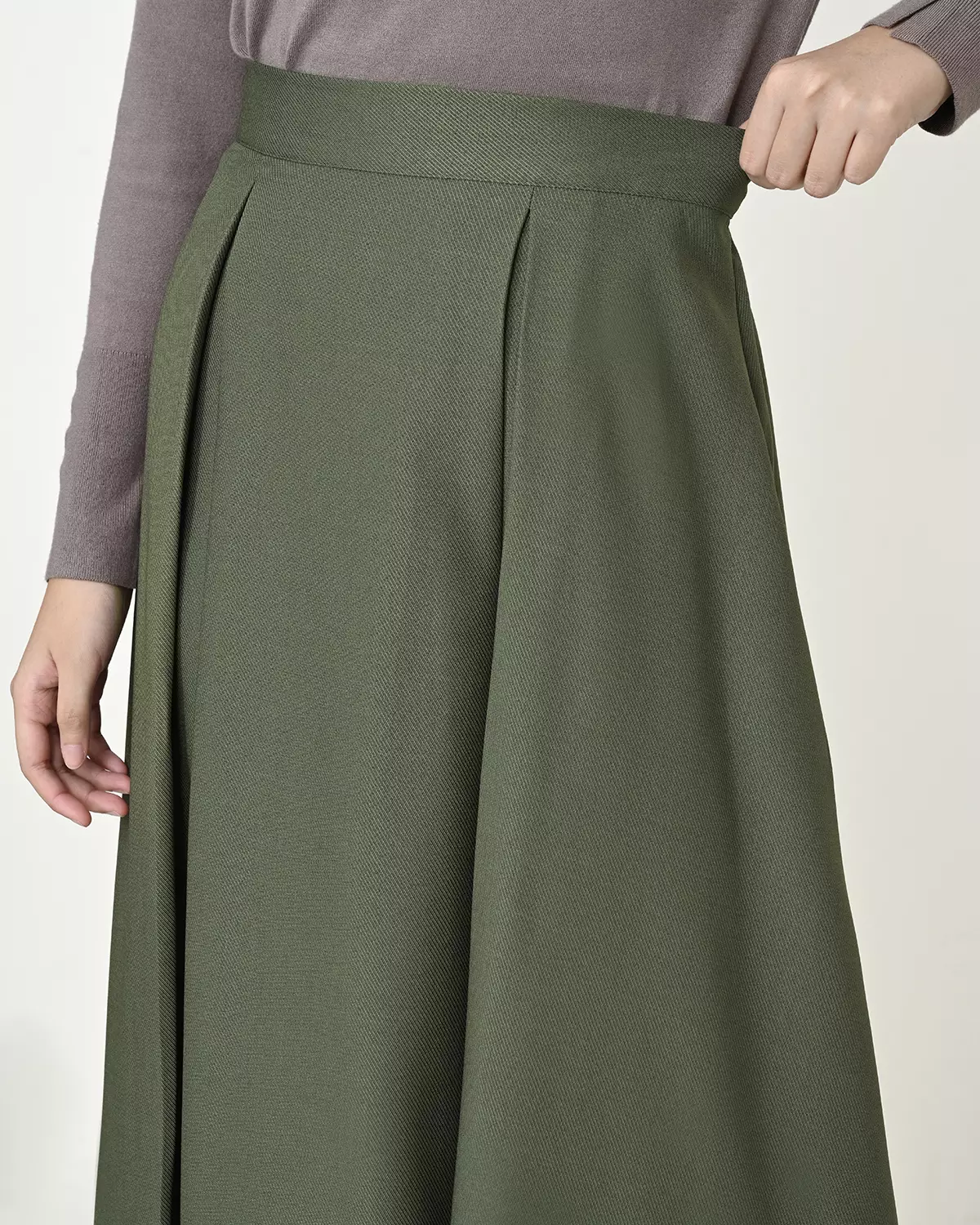 Geulis.id CHITOSE SKIRT - Army