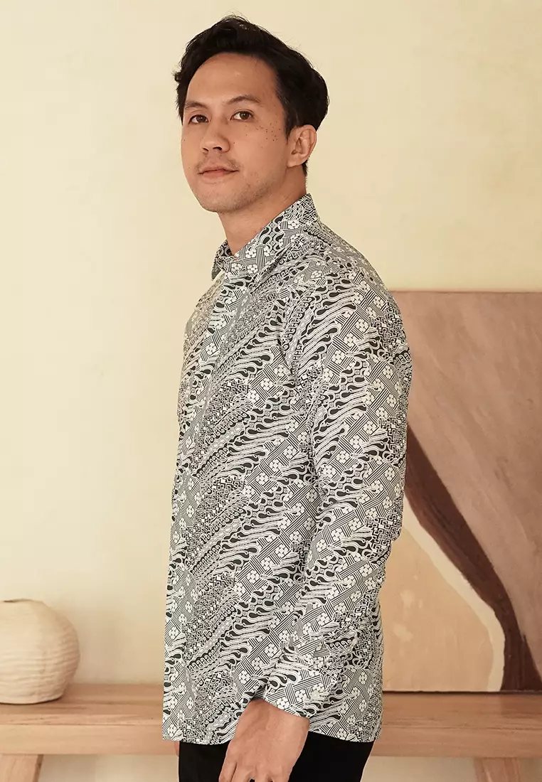 Slimfit Jeeva Dark Grey Kemeja Batik Pria Lengan Panjang