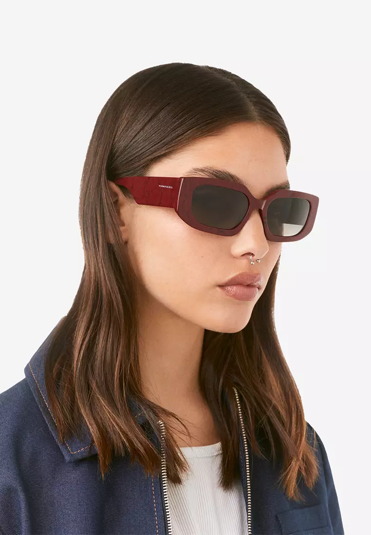 HAWKERS Red Marble Black Trendset Sunglasses For Women, Female. Official Product Designed In Spain