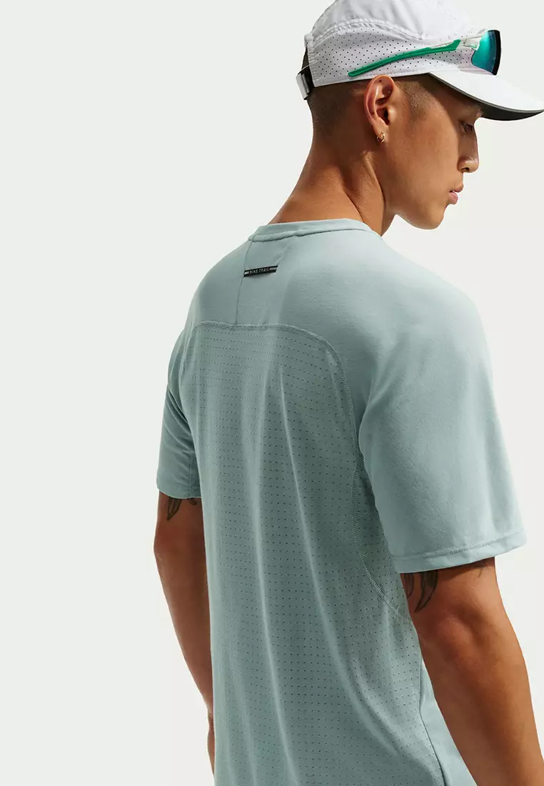 Nike Dri-Fit ADV Solar Chase Short Sleeve