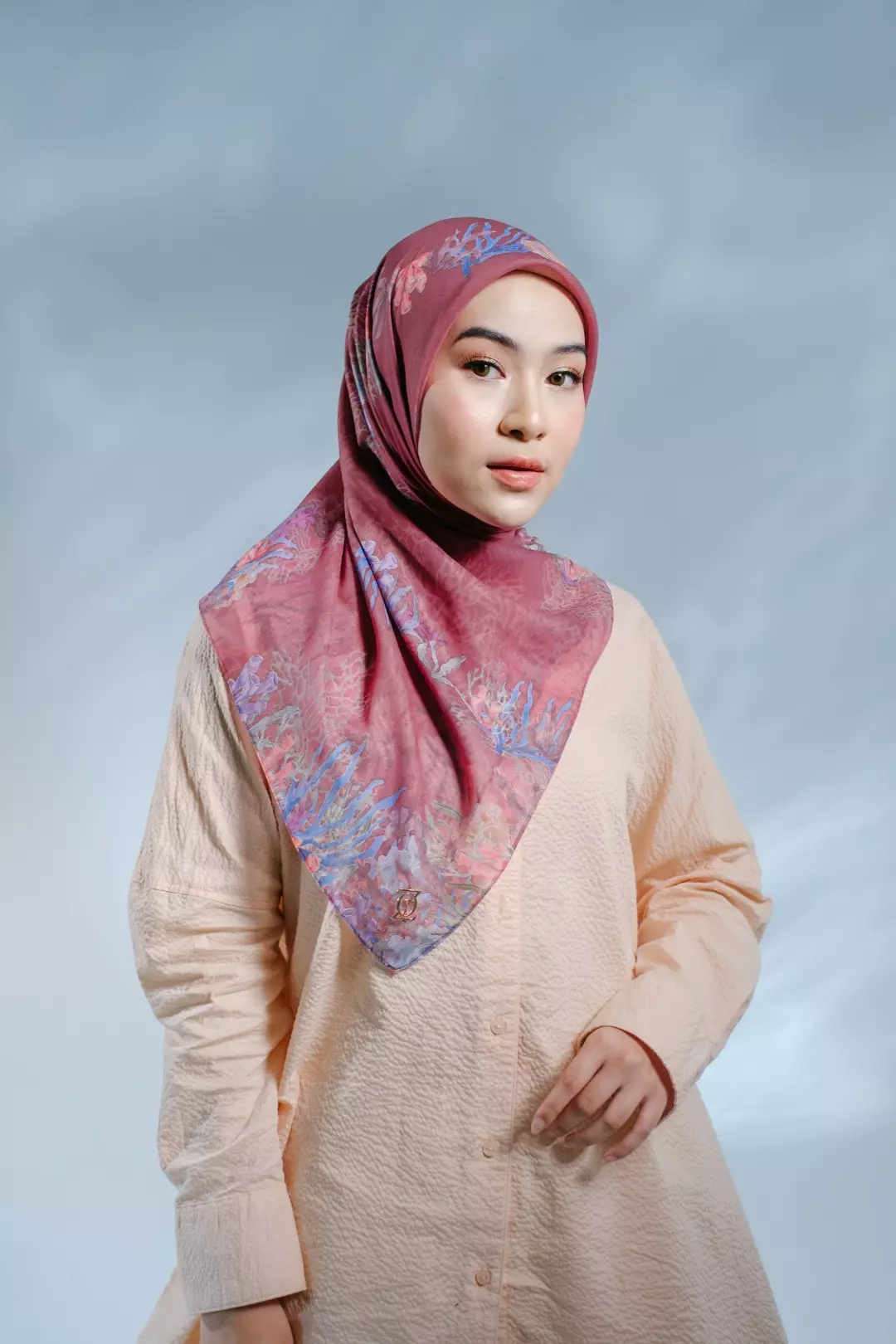 PELAGIA Scarf Rose Red - Kerudung Hijab Segiempat Motif With BOX - Bahan Nesla - Ukuran 115x115