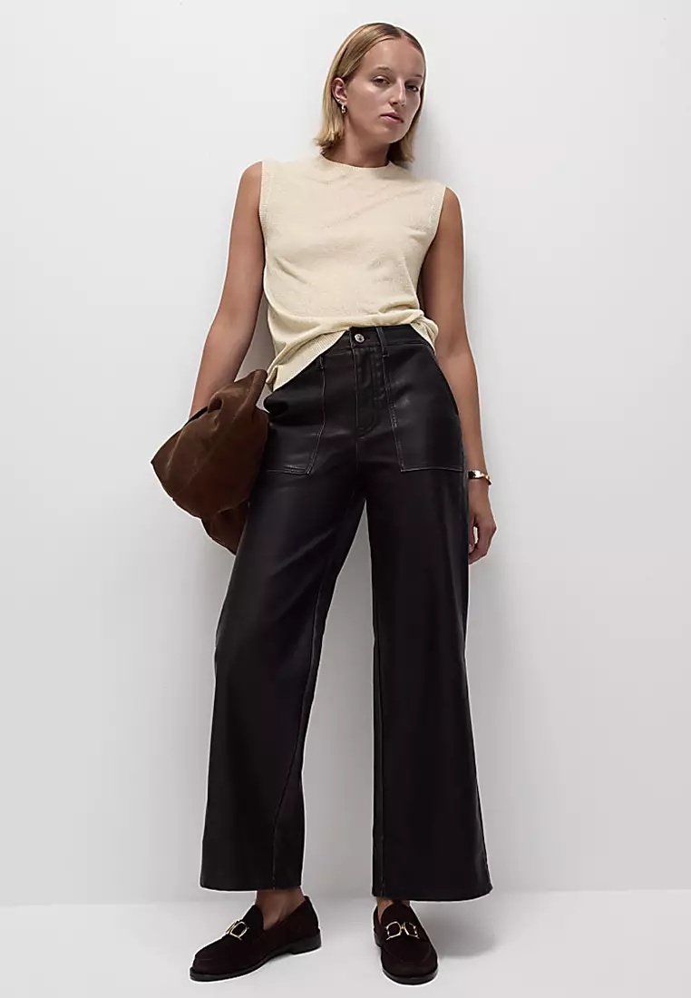 Ribbed Regular Fit Metallic Vest