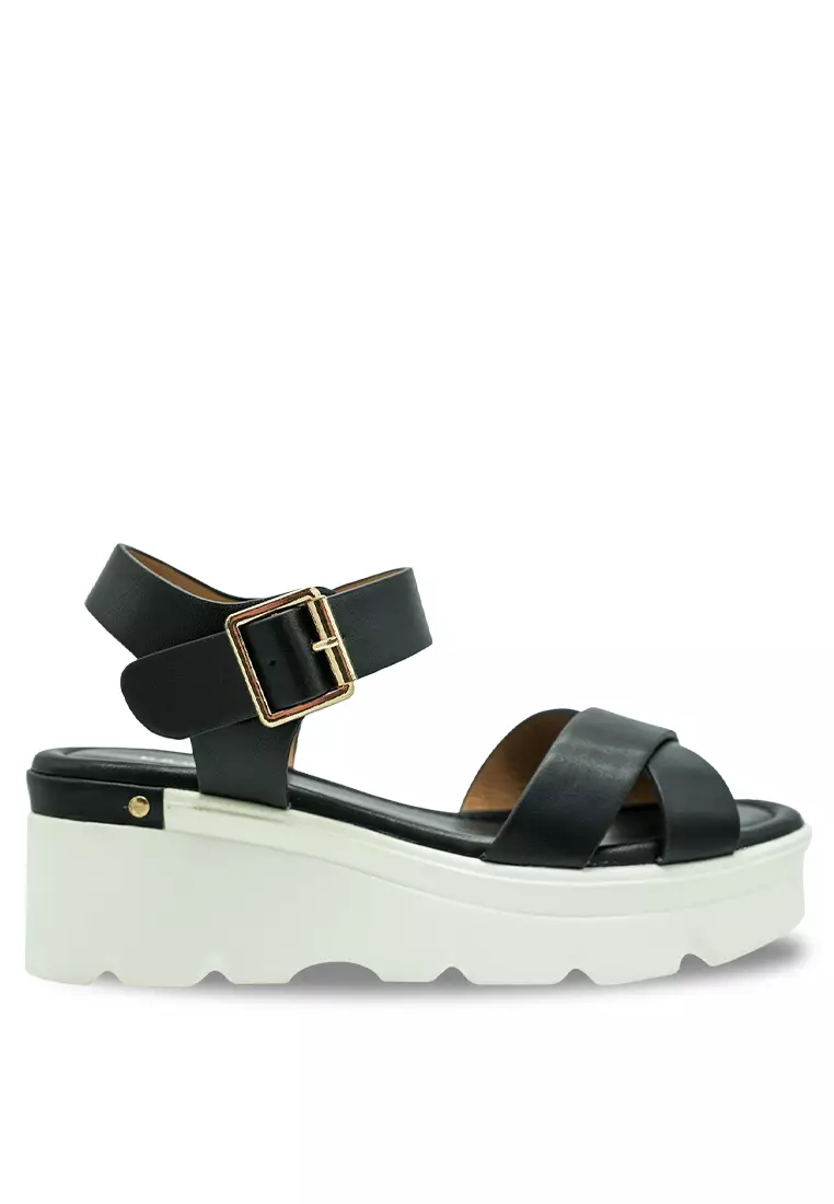 Discount on Noveni  shoes - SKU: Noveni Women Slip On Casual Sandals - 240180093