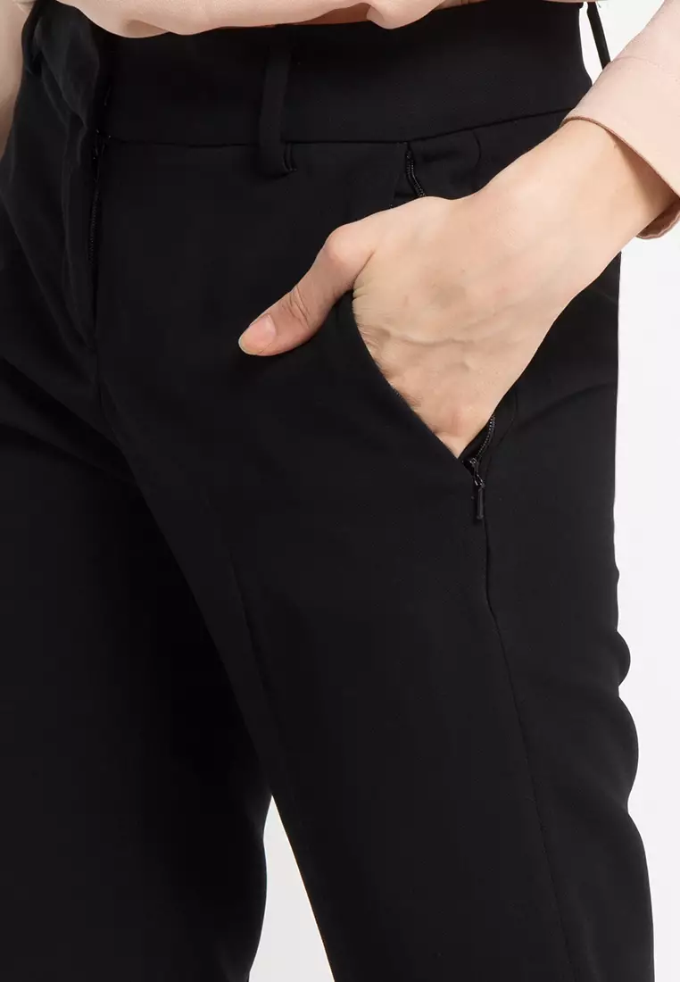 Femme Celana Sopan Straighcut
