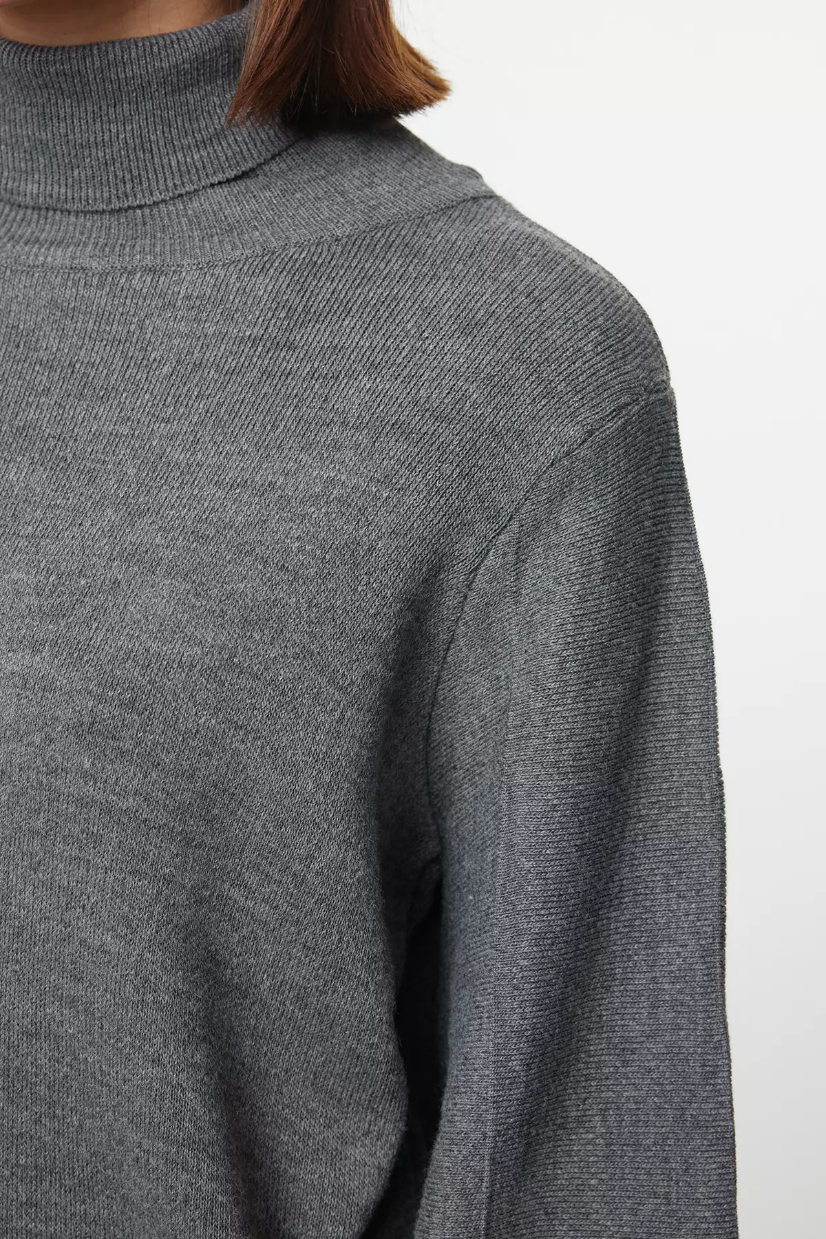 Basic Turtleneck Sweater