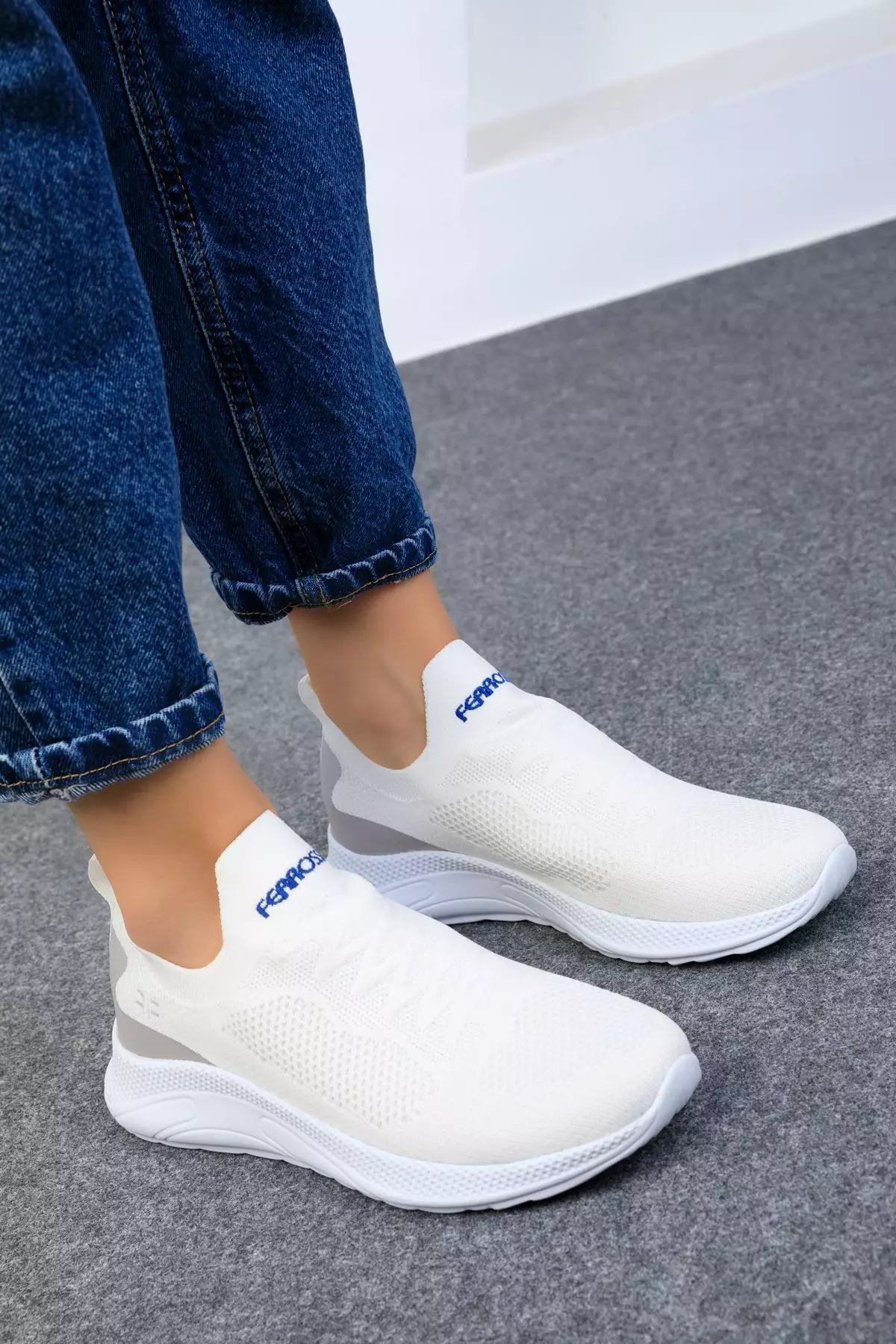Round Toe Knit Shoes