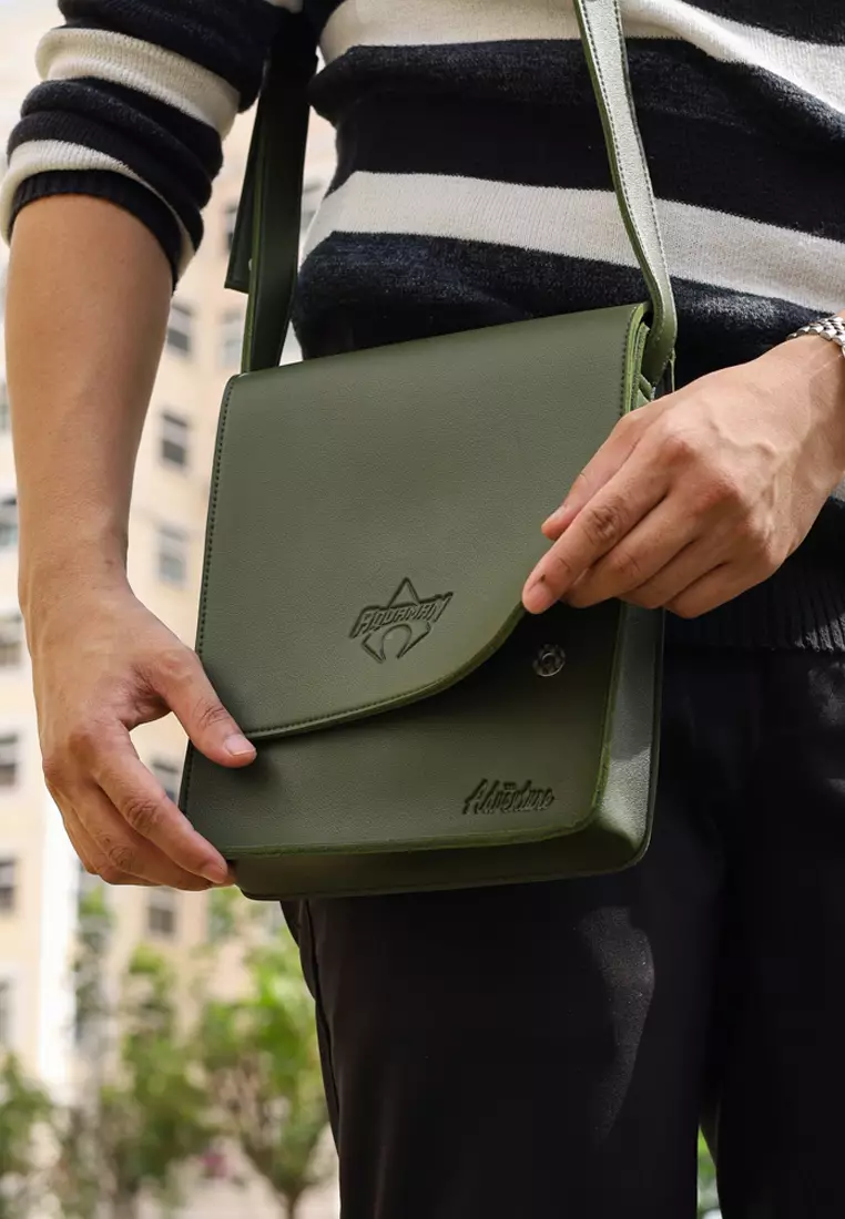 Adventure DC Collection Justice League Sling Bag Molly - Aquaman