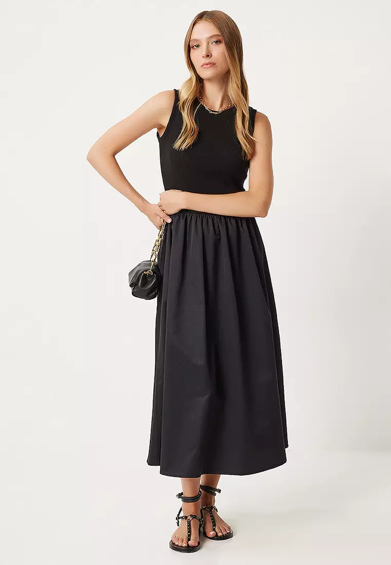 Sleeveless Knitted Dress