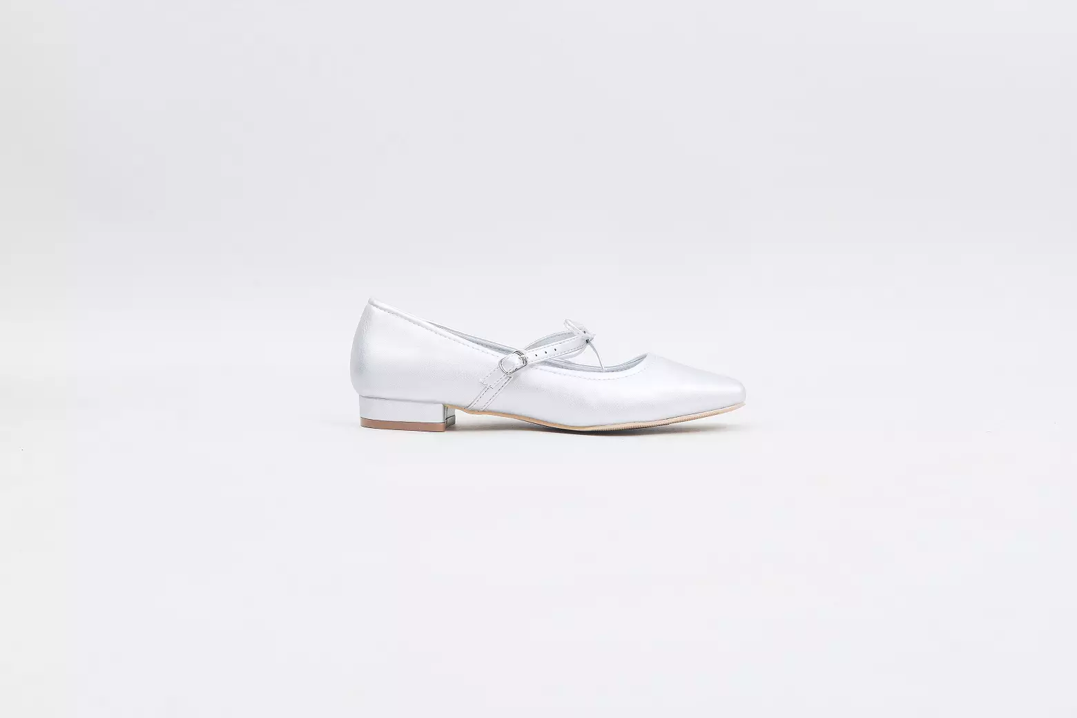 The Little Things She Needs - AGNES Flatshoes Sepatu Heels Wanita Silver