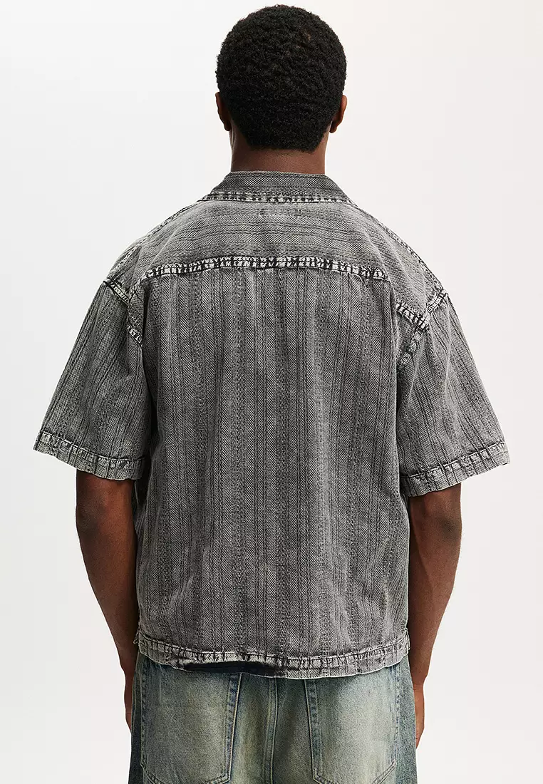 Washed Box Fit Short Sleeve Shirt