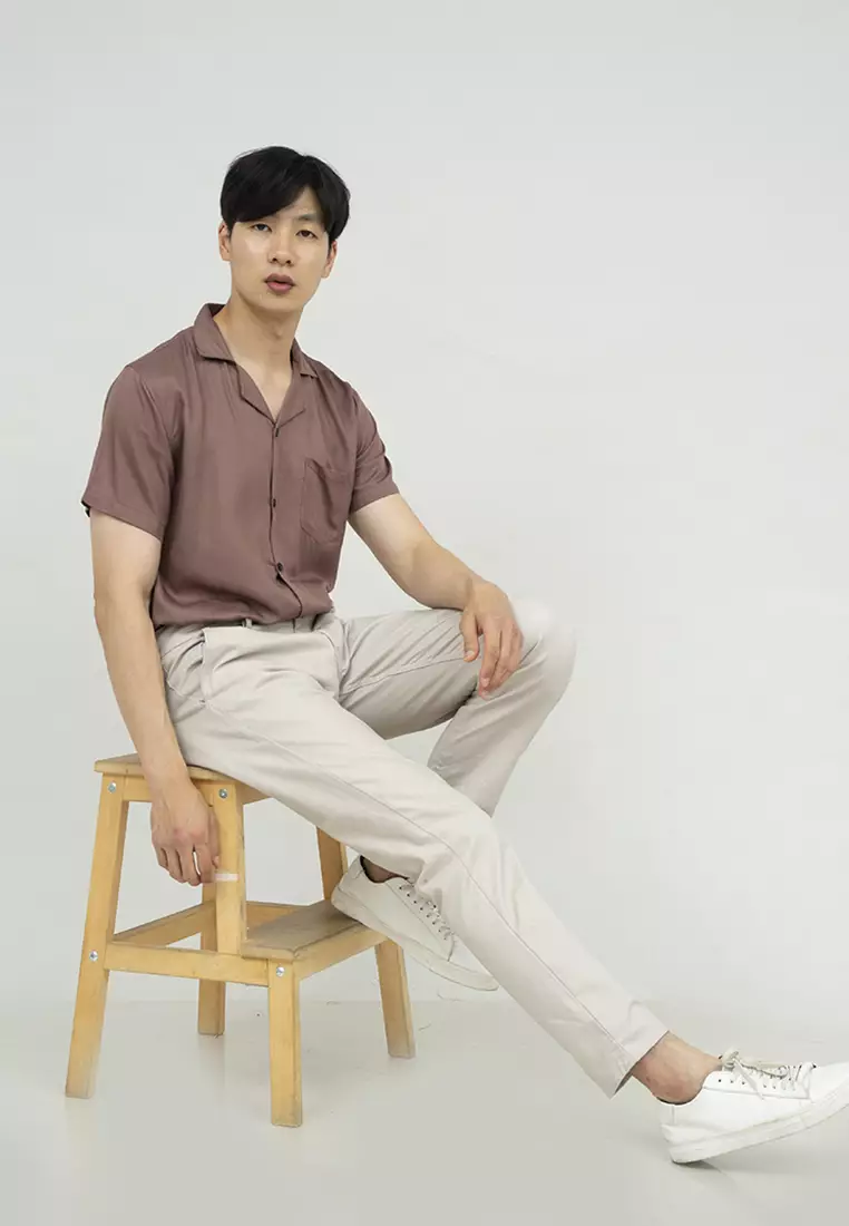 Kemeja bowling shirt pria lengan pendek mocca houseofcuff