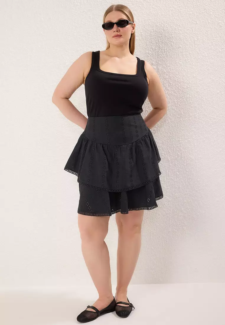 Black Woven Plus Size Skirt