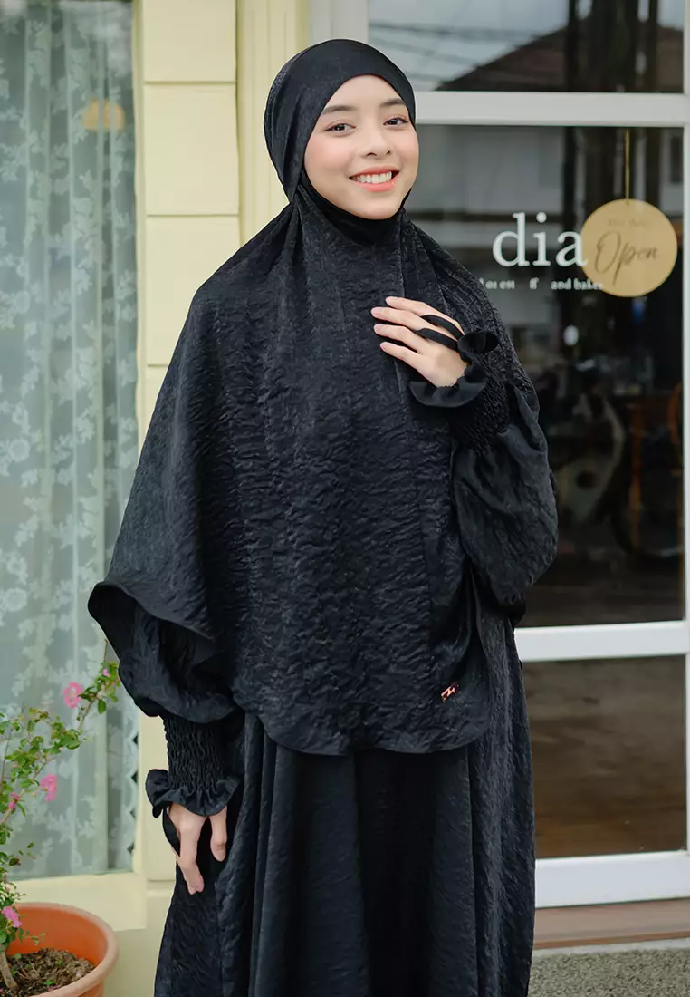 Hanida Abaya Set Black