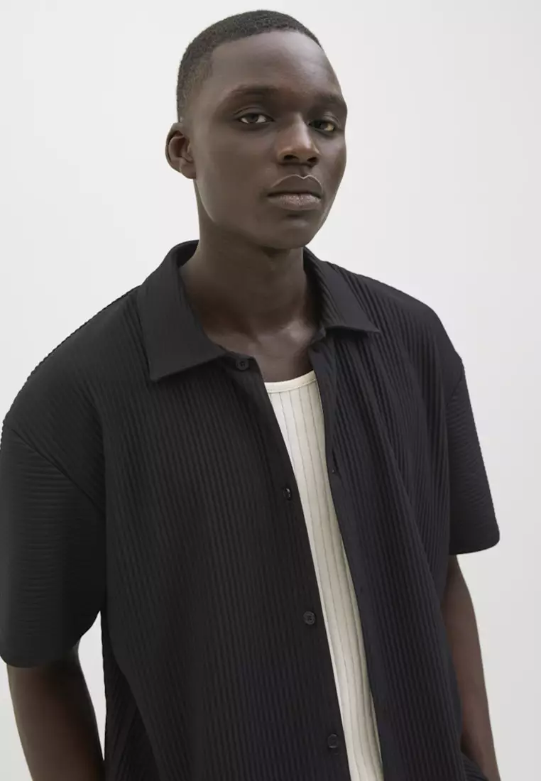 Interlude Plisse Short Sleeves Shirt